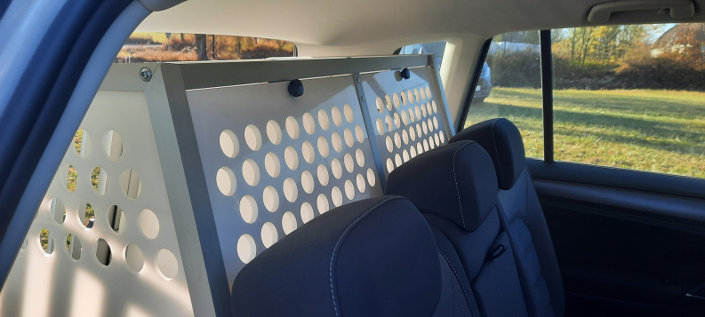 Volkswagen Golf Sports Van 2017 2box